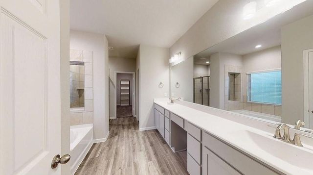 1031 Comal Trail, Dayton, TX 77535