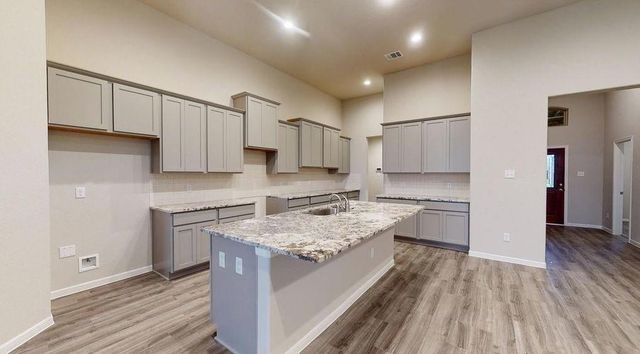 1031 Comal Trail, Dayton, TX 77535
