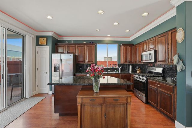 3146 San Nicolas Rd, West Sacramento, CA 95691