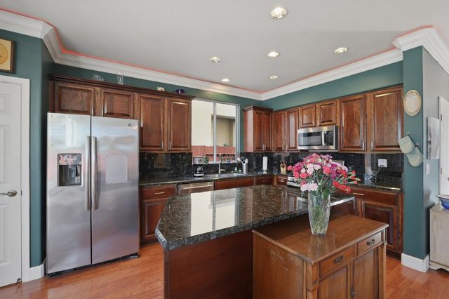 3146 San Nicolas Rd, West Sacramento, CA 95691