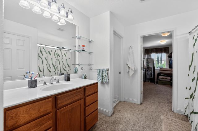 3146 San Nicolas Rd, West Sacramento, CA 95691