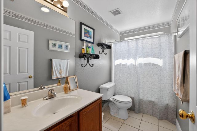 3146 San Nicolas Rd, West Sacramento, CA 95691