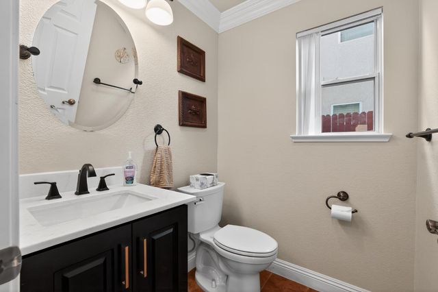 3146 San Nicolas Rd, West Sacramento, CA 95691