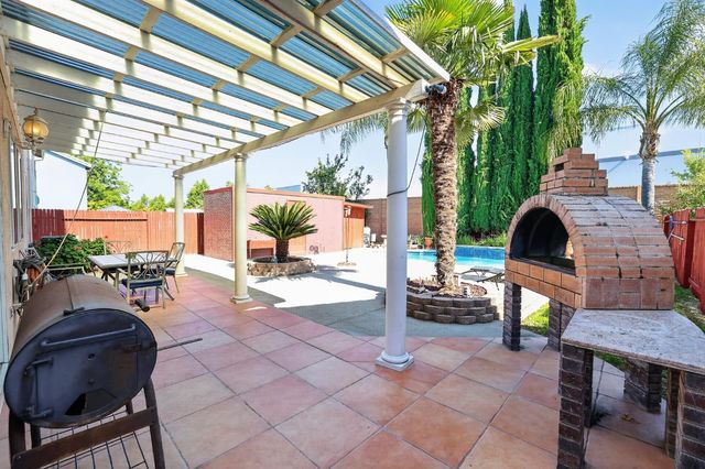 3146 San Nicolas Rd, West Sacramento, CA 95691