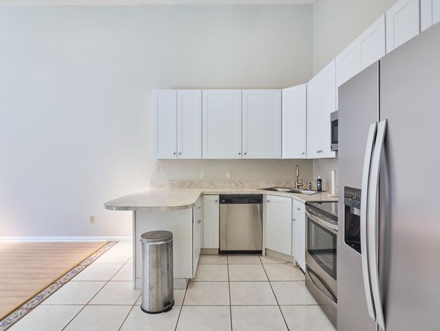 5532 Golden Eagle Circle, Palm Beach Gardens, FL 33418