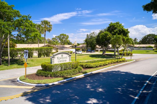 5532 Golden Eagle Circle, Palm Beach Gardens, FL 33418