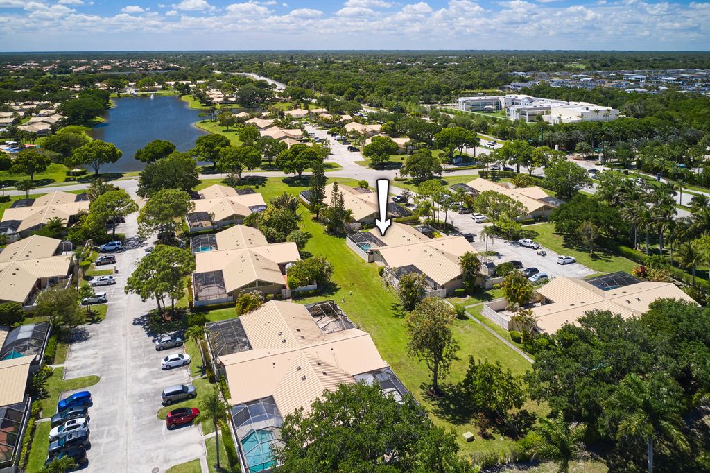 5532 Golden Eagle Circle, Palm Beach Gardens, FL 33418