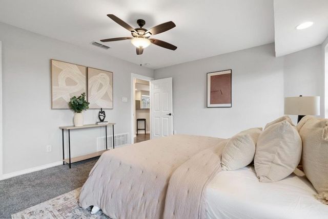 4704 Roundup TRL, Austin, TX 78745