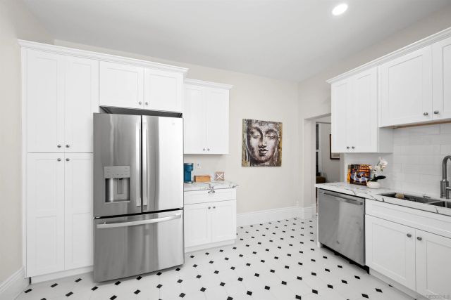 2251 Brant Street, San Diego, CA 92101
