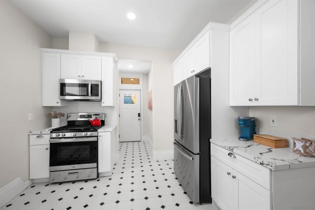 2251 Brant Street, San Diego, CA 92101