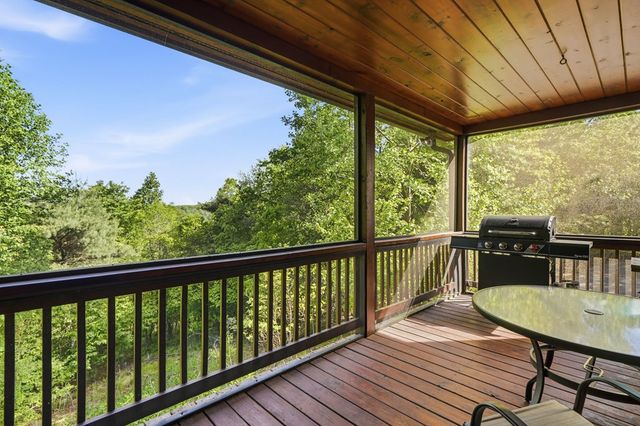 303 Pine Forest Loop, Blue Ridge, GA 30513