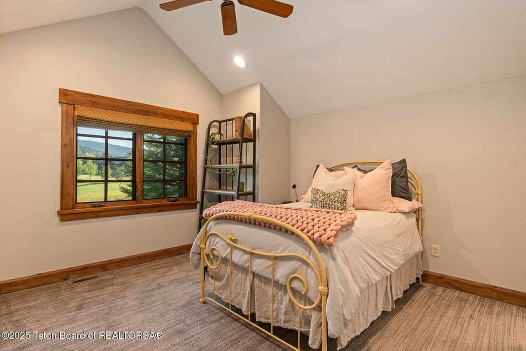 24 WINGER Circle, Victor, ID 83455 photo 21