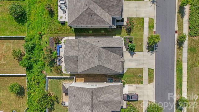 6855 Spring Peeper Lane, Lancaster, SC 29720
