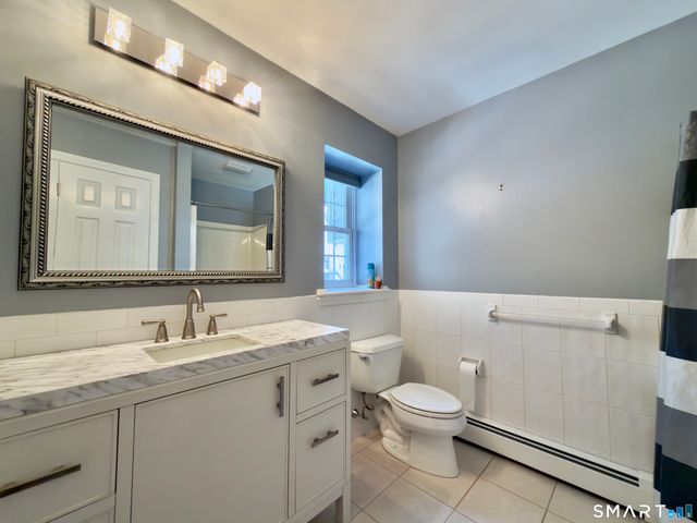 28 Weybosset Street, Shelton, CT 06484