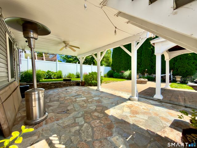 28 Weybosset Street, Shelton, CT 06484