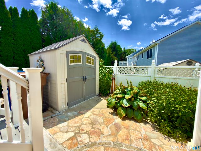 28 Weybosset Street, Shelton, CT 06484