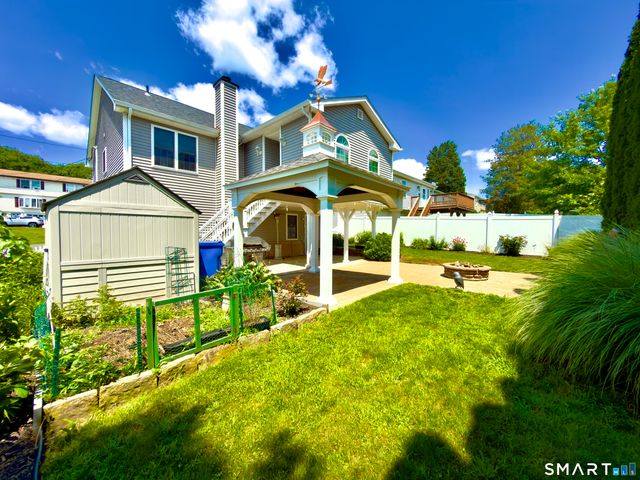 28 Weybosset Street, Shelton, CT 06484