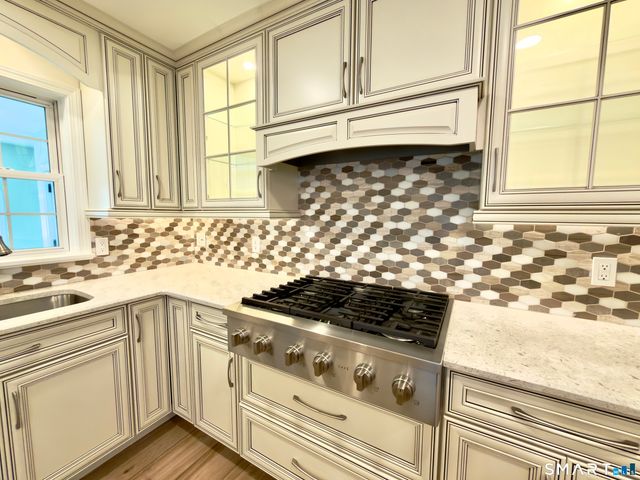 28 Weybosset Street, Shelton, CT 06484