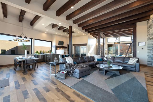 338 Red Ridge Court, Grand Junction, CO 81507