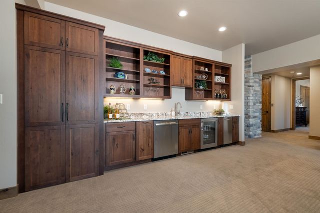 338 Red Ridge Court, Grand Junction, CO 81507