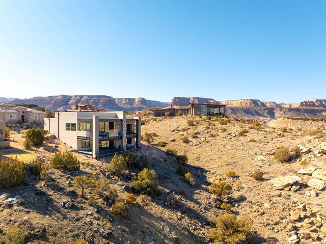 338 Red Ridge Court, Grand Junction, CO 81507