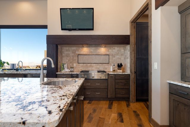 338 Red Ridge Court, Grand Junction, CO 81507