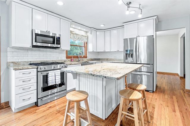 3460 Kedzie Street, Saint Joseph, MI 49085