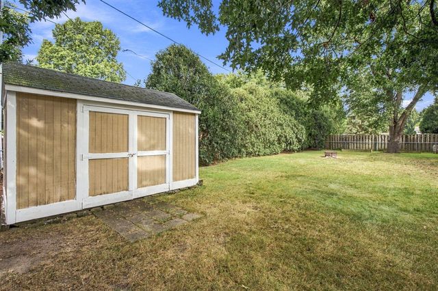 3460 Kedzie Street, Saint Joseph, MI 49085