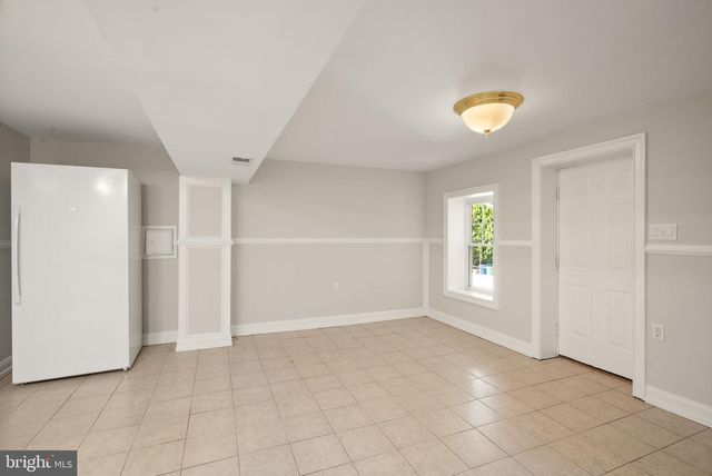 46564 E CHURCH RD, Sterling, VA 20164