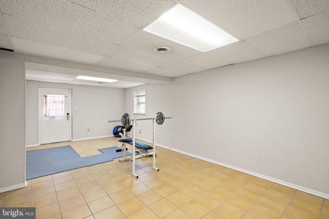 46564 E CHURCH RD, Sterling, VA 20164