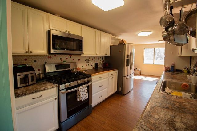 2453 STATEHOOD STREET, North Pole, AK 99705