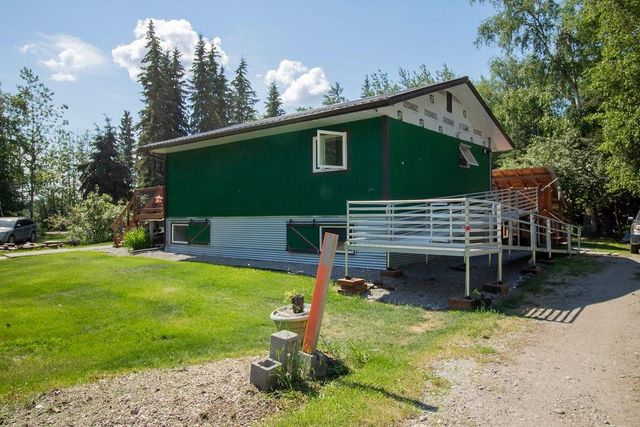 2453 STATEHOOD STREET, North Pole, AK 99705