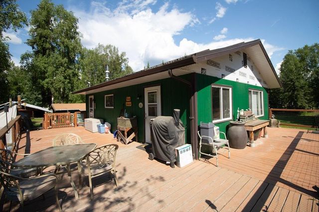 2453 STATEHOOD STREET, North Pole, AK 99705