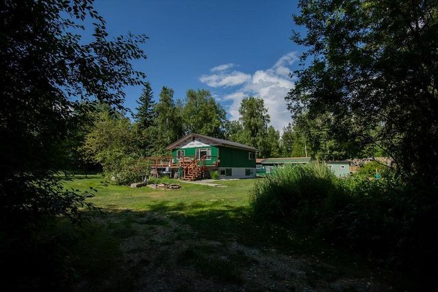 2453 STATEHOOD STREET, North Pole, AK 99705