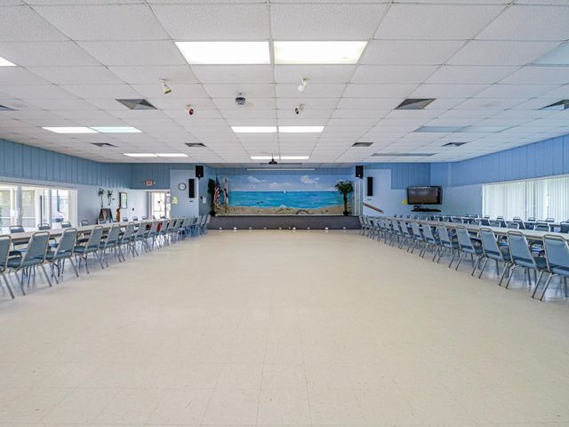 6 Vista Gardens Trail 201, Vero Beach, FL 32962