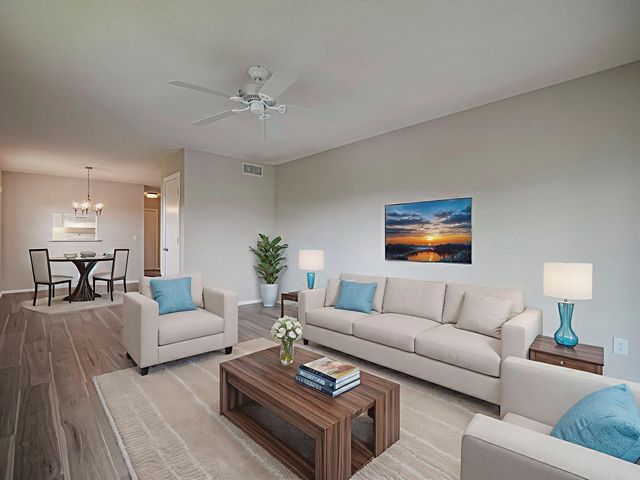 6 Vista Gardens Trail 201, Vero Beach, FL 32962