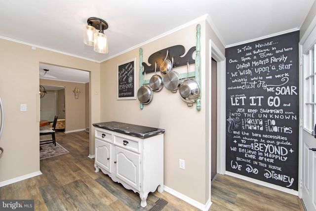 328 LEGION CT, Pitman, NJ 08071