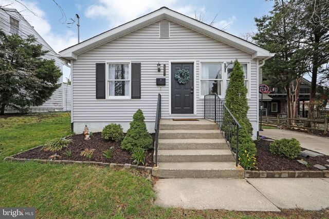 328 LEGION CT, Pitman, NJ 08071