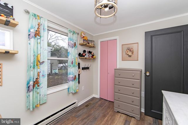 328 LEGION CT, Pitman, NJ 08071