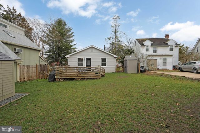 328 LEGION CT, Pitman, NJ 08071