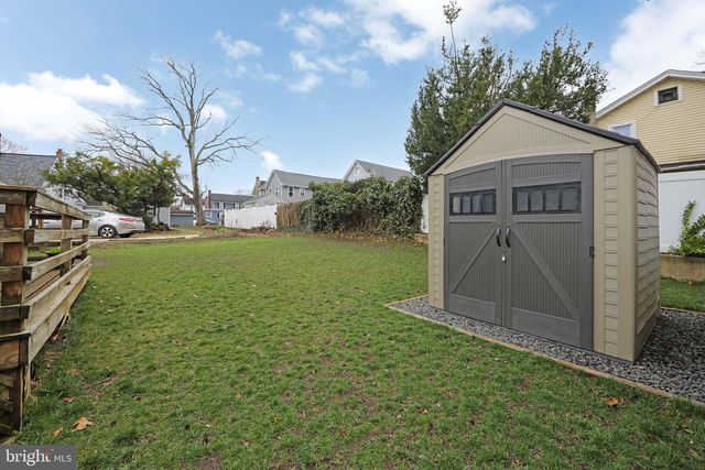328 LEGION CT, Pitman, NJ 08071