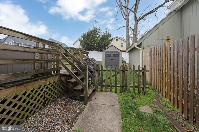 328 LEGION CT, Pitman, NJ 08071