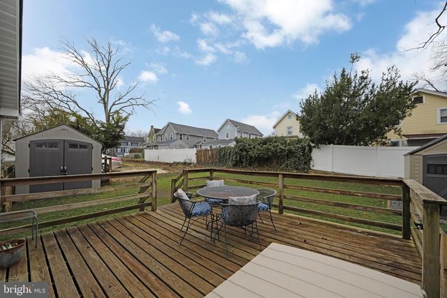 328 LEGION CT, Pitman, NJ 08071