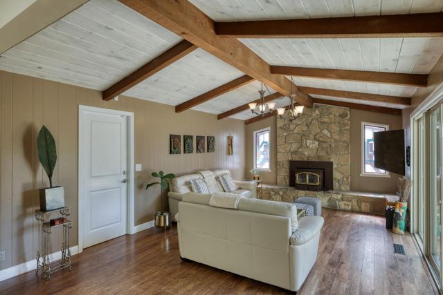 307 De La Vina Way, Salinas, CA 93901