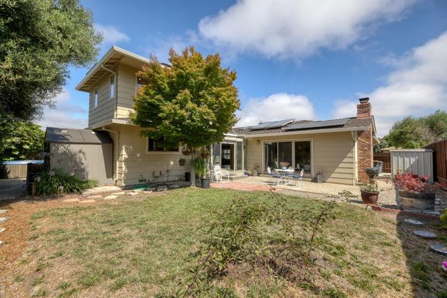 307 De La Vina Way, Salinas, CA 93901