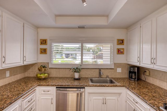 307 De La Vina Way, Salinas, CA 93901