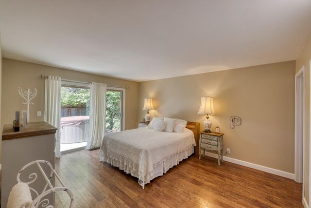 307 De La Vina Way, Salinas, CA 93901