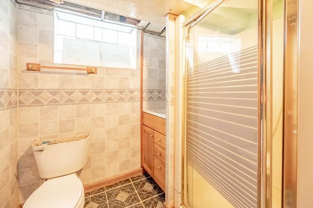 12927 S Saginaw Avenue, Chicago, IL 60633