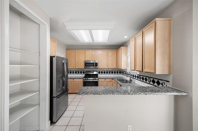 19134 Mockingbird Valley Drive, Katy, TX 77449