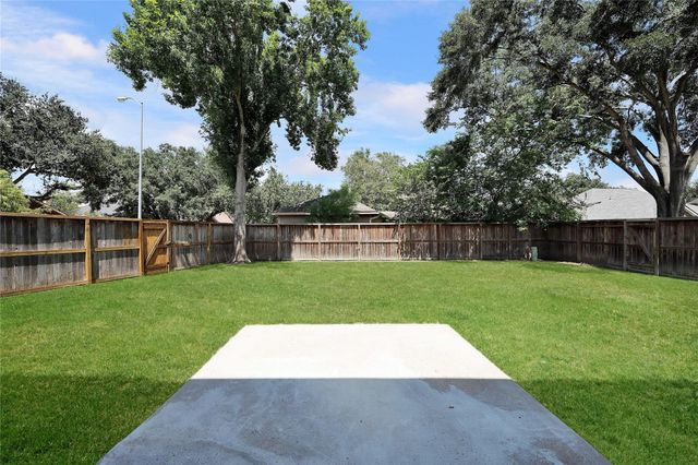 19134 Mockingbird Valley Drive, Katy, TX 77449